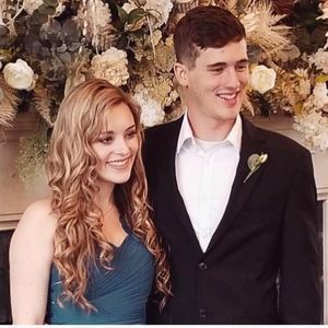 Meet your Posher, Sidney